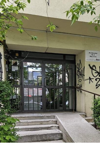 Lacul Tei, Facultatea De Constructii, proprietar